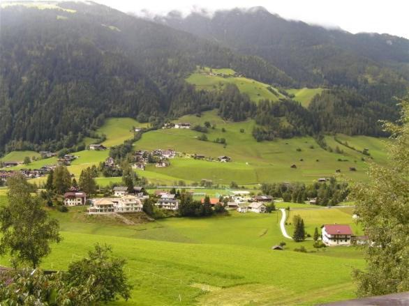 Apartment'S Haus Tegischer Neustift im Stubaital Eksteriør bilde